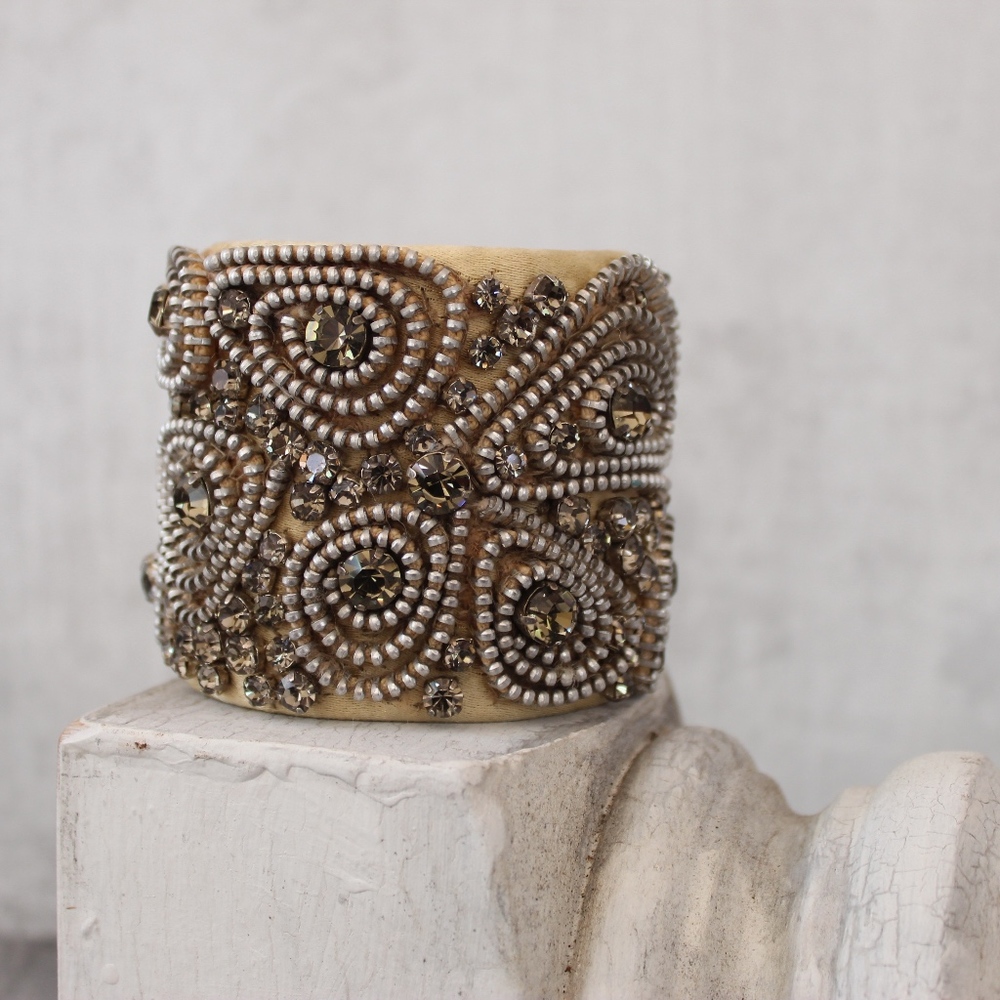 🎉🎉HP🎉🎉 G-Lish Steampunk Cuff